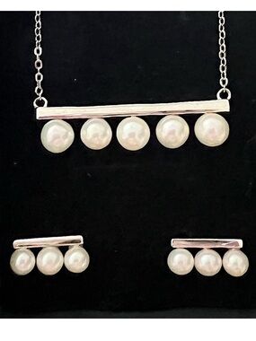 5 stone Natural Pearl Beam Necklace and Earrings Set